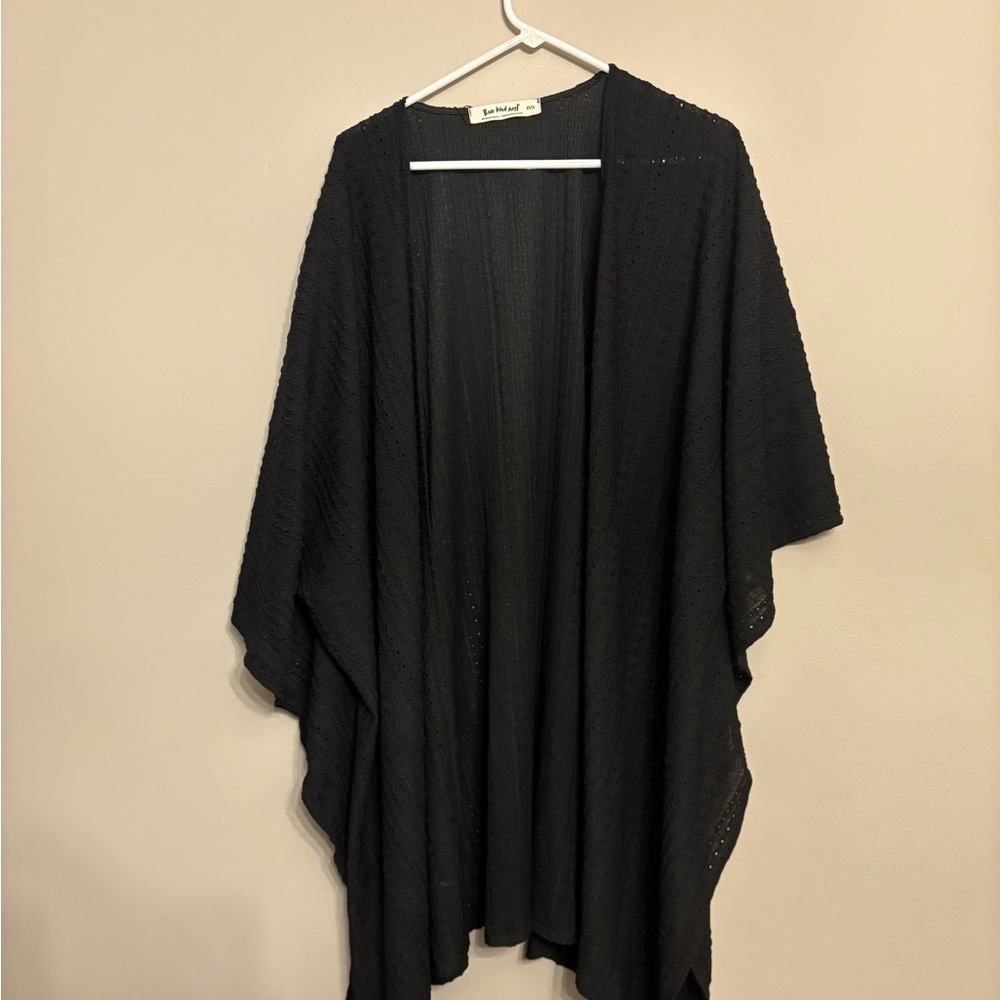 Black Textured Kimono